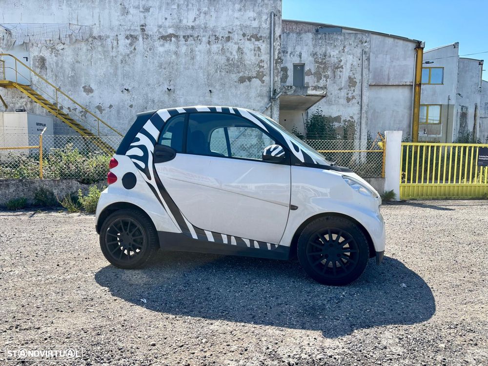 Smart ForTwo Coupé 1.0 mhd Pure 71 - 6