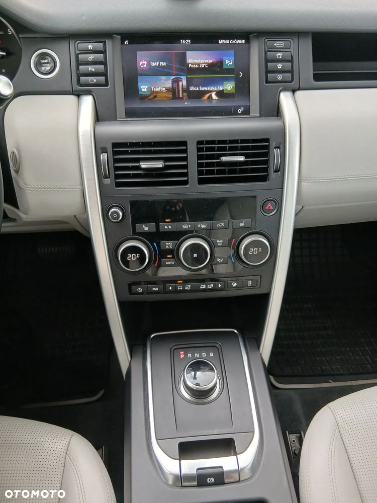 Land Rover Discovery Sport 2.0 Si4 Pure - 11