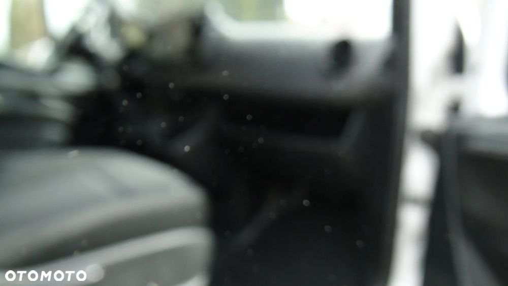 Mercedes-Benz SPRINTER - 13