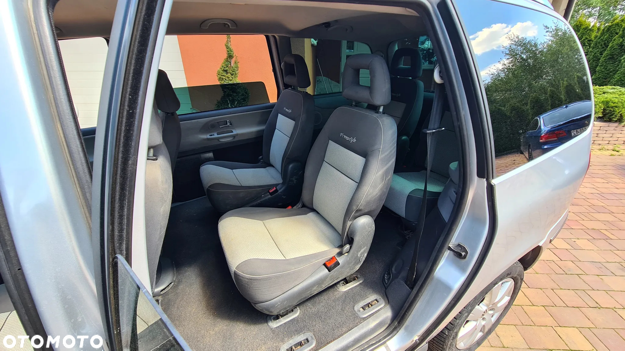 Volkswagen Sharan 2.0 TDI Freestyle - 12