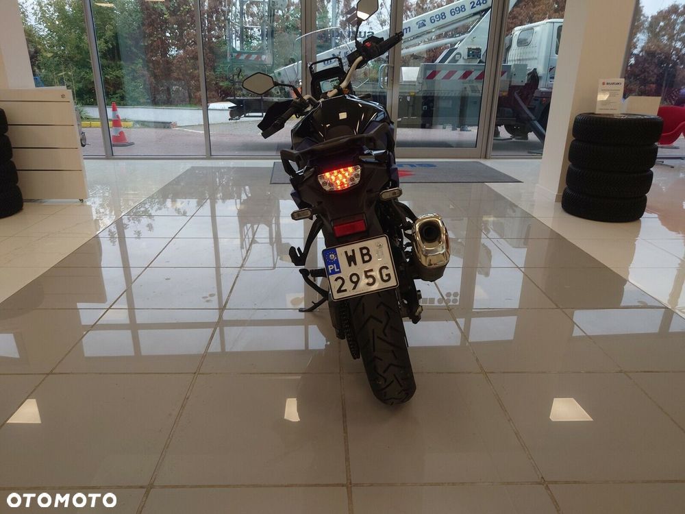 Suzuki DL - 3