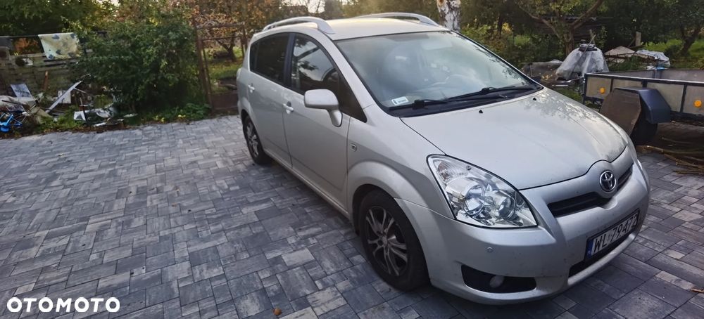 Toyota Corolla Verso 2008 photo 2