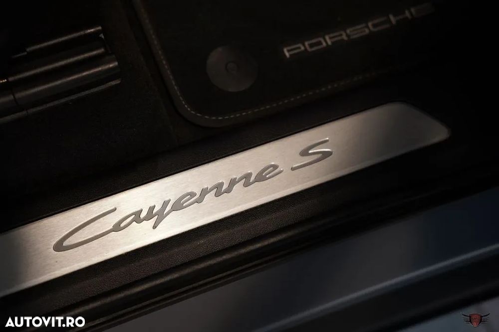 Porsche Cayenne Coupe S Tiptronic S - 31