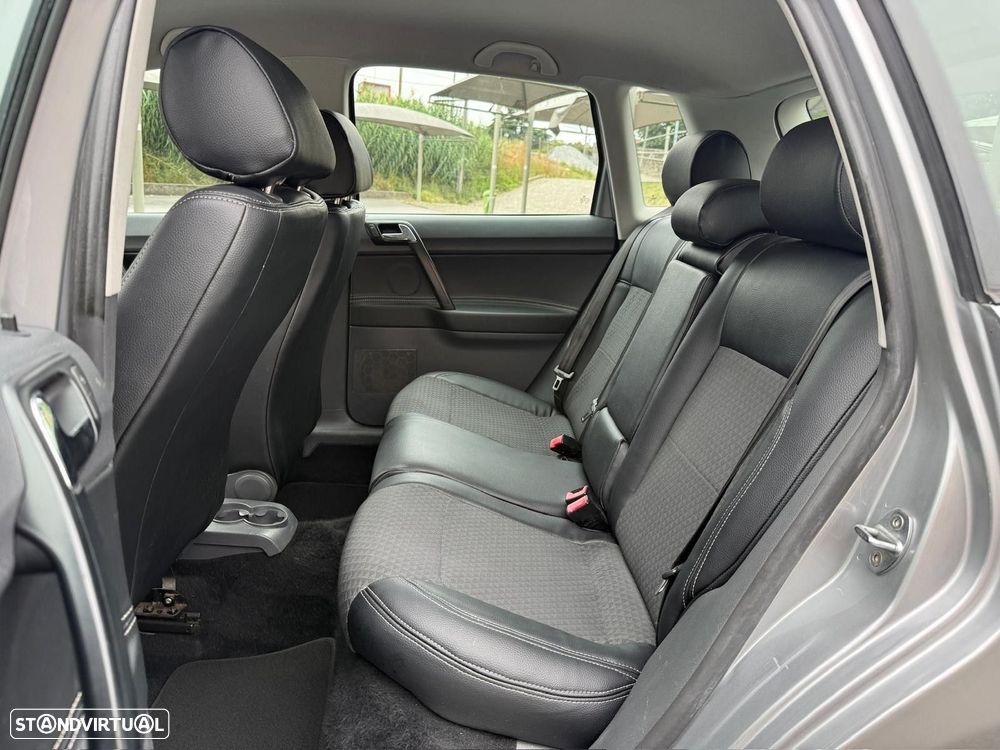 VW Polo 1.2 Sportline - 12