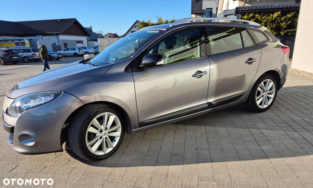 Renault Megane 1.5 dCi Dynamique - 8