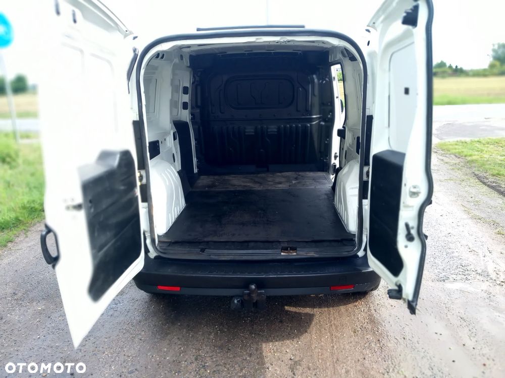 Opel Combo - 16