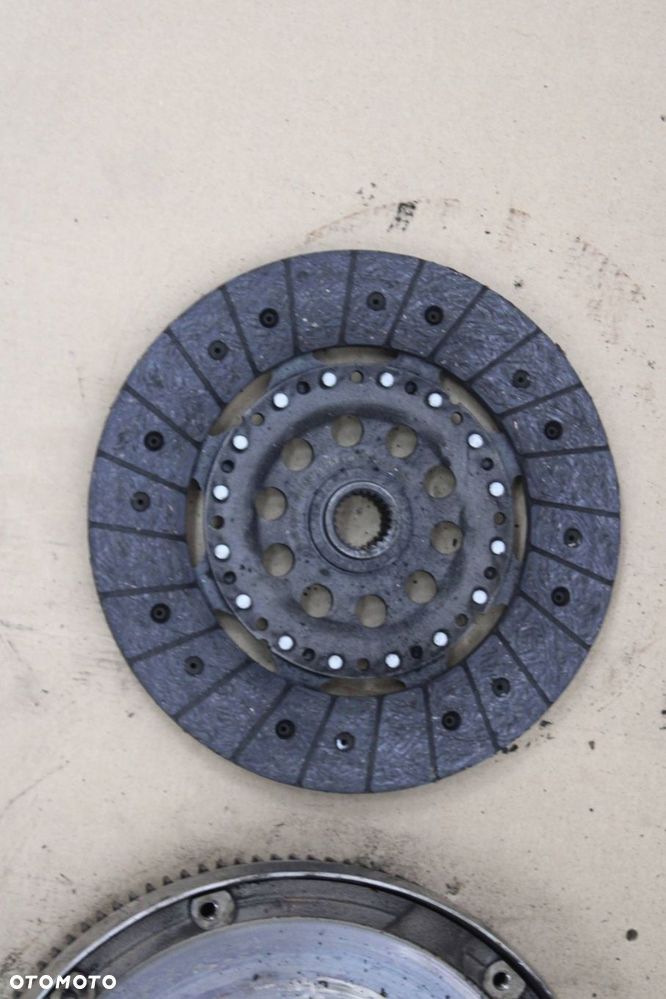 SPRZĘGŁO KOMPLETNE VOLVO V50 1.8 B - 3