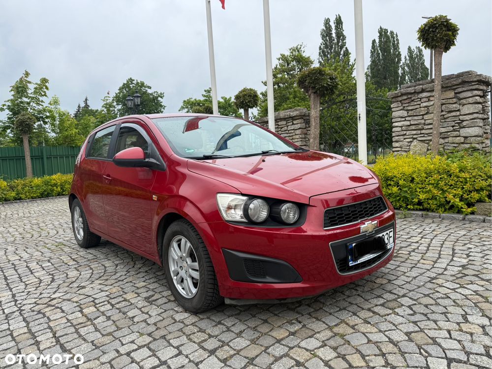 Chevrolet Aveo - 2