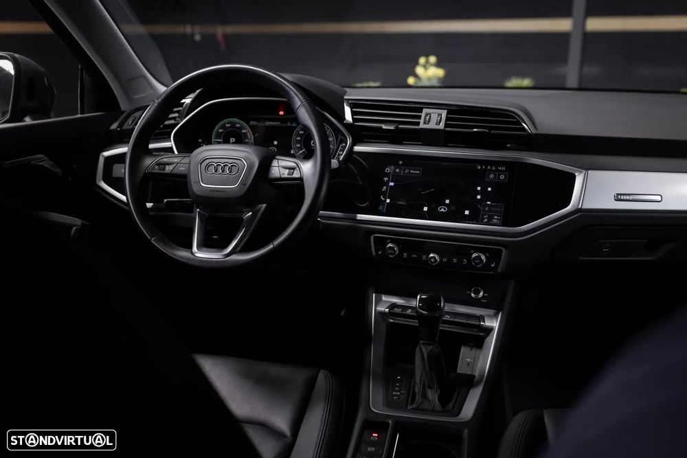 Audi Q3 Sportback 45 TFSIe S tronic - 14