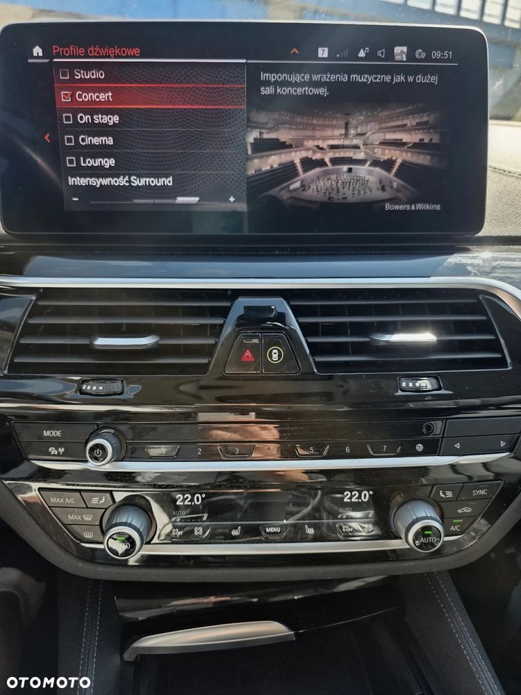BMW Seria 5 530d xDrive mHEV Luxury Line - 30