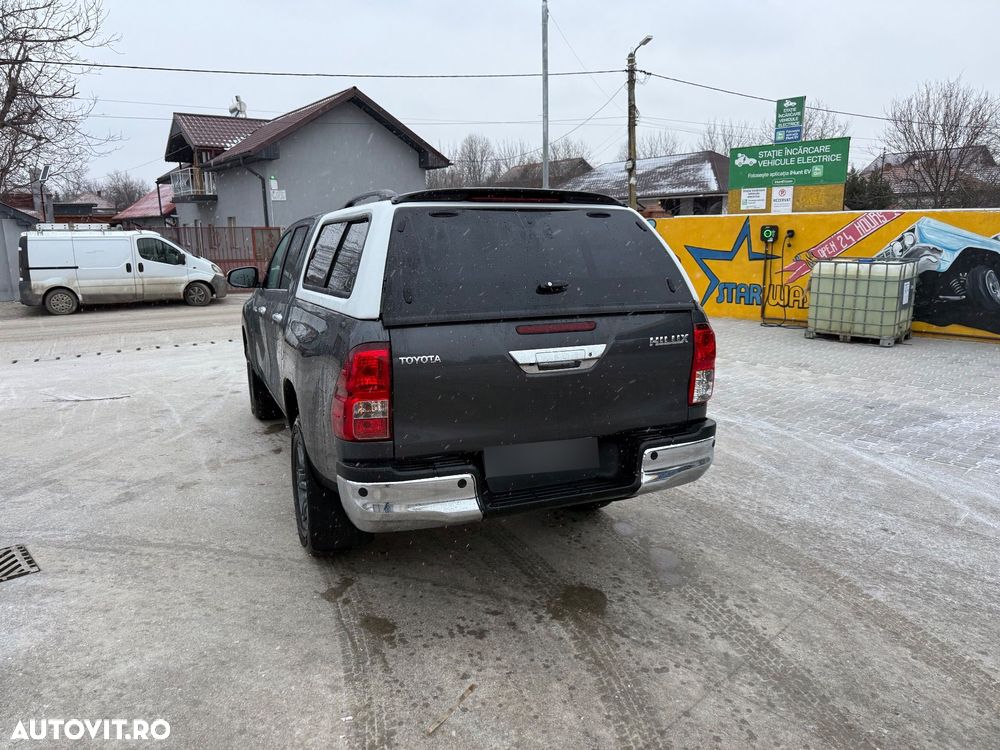 Toyota Hilux 2.4D 150CP 4x4 Double Cab AT Comfort - 3