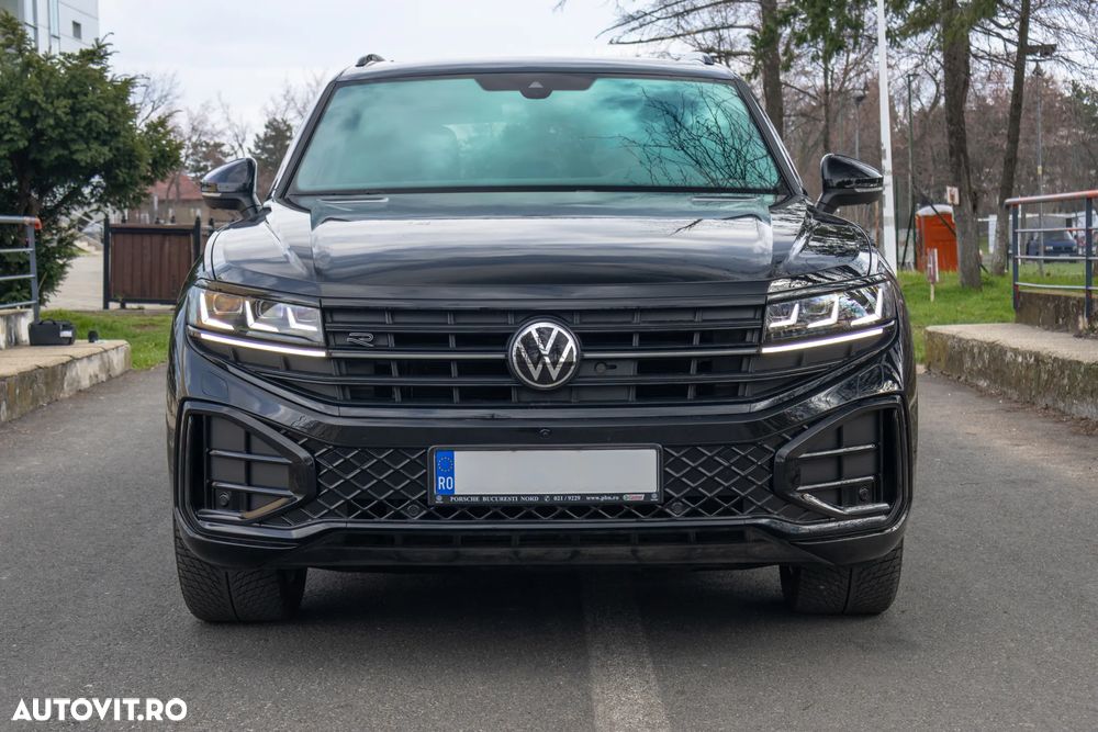 Volkswagen Touareg V6 TDI 4MOTION R-Line - 4