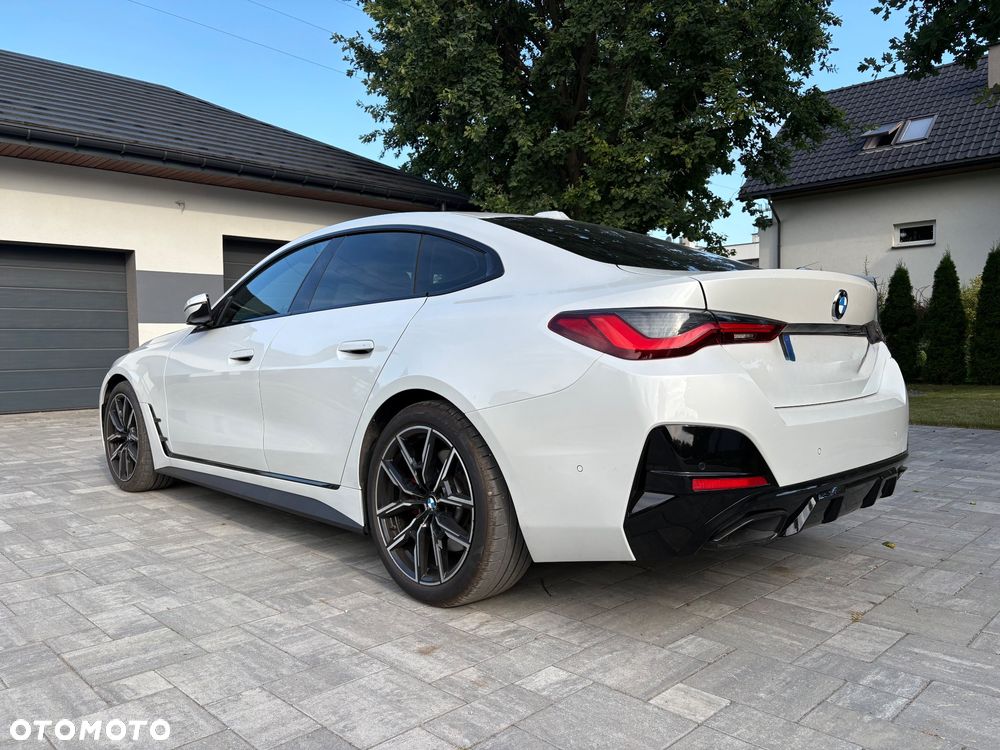 BMW Seria 4 M440i xDrive mHEV sport - 11