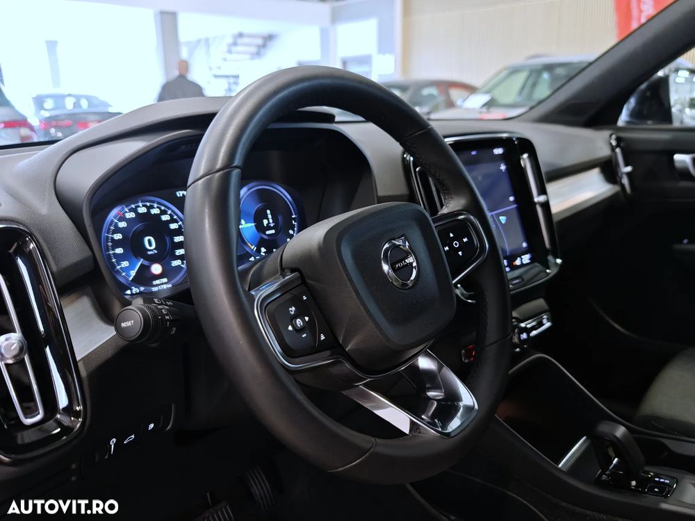 Volvo XC 40 T4 Recharge DKG Core - 10