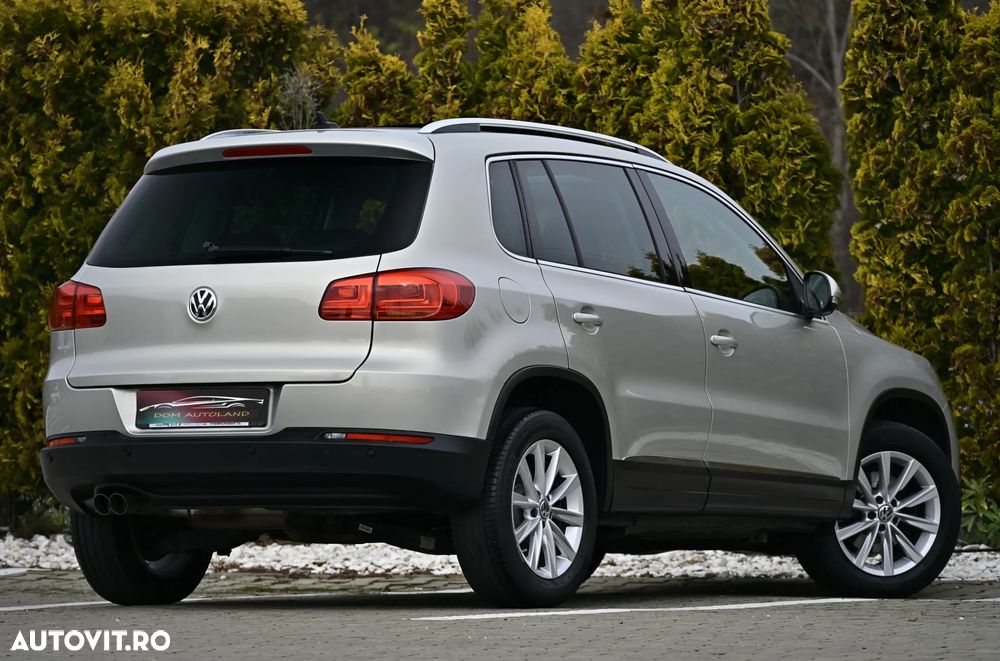 Volkswagen Tiguan 2.0 TDI 4Motion DSG Sport & Style - 4
