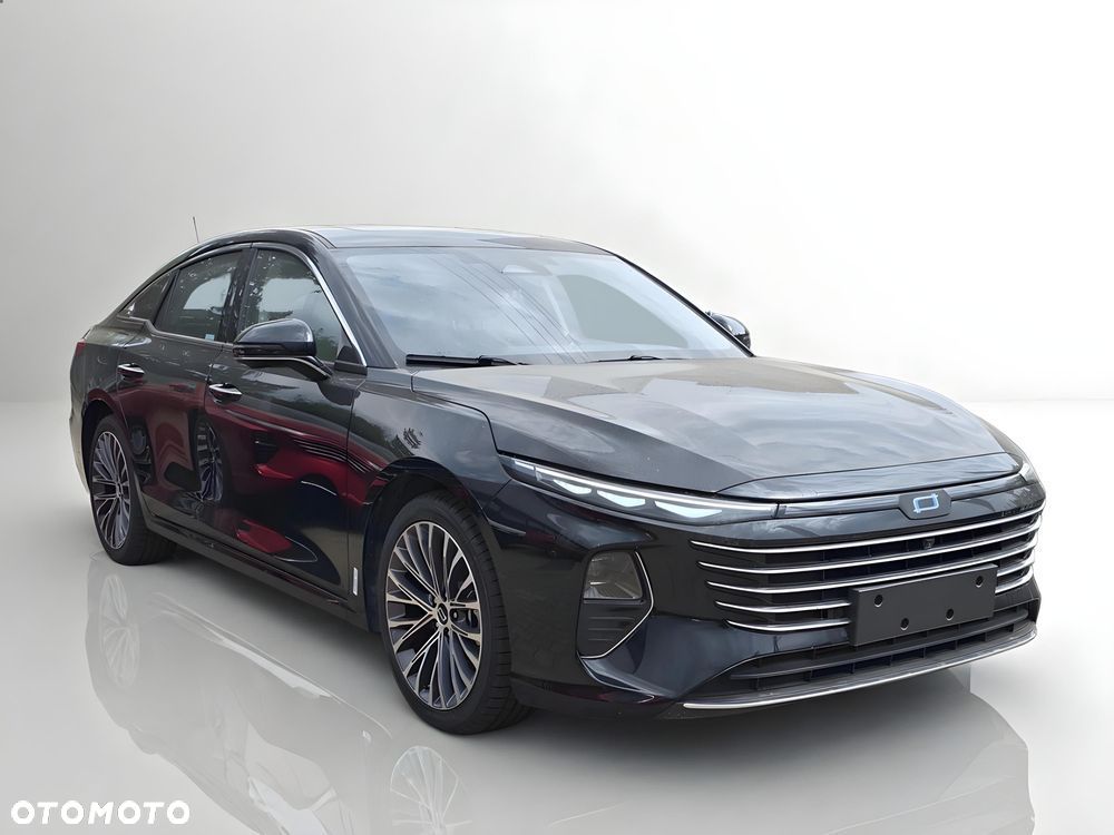 Bestune B70 2.0T Elegance - 3