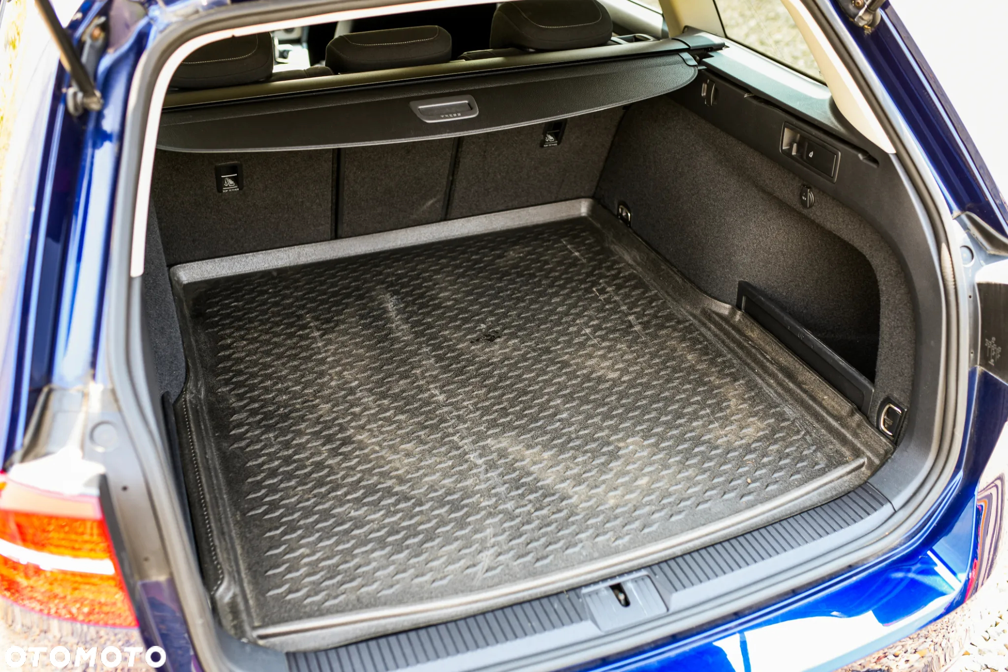 Volkswagen Passat 1.6 TDI BMT Comfortline - 38