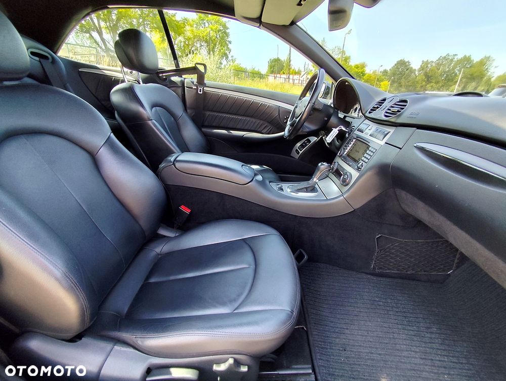 Mercedes-Benz CLK 280 7G-TRONIC Avantgarde - 11