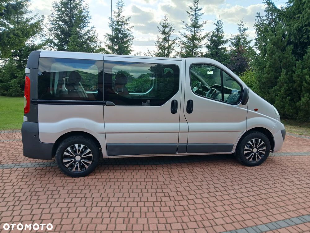 Opel Vivaro - 6