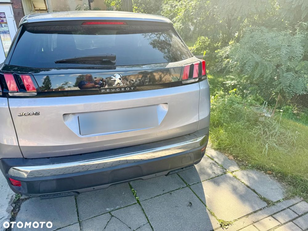 Peugeot 3008 1.5 BlueHDi Allure S&S EAT8 - 5