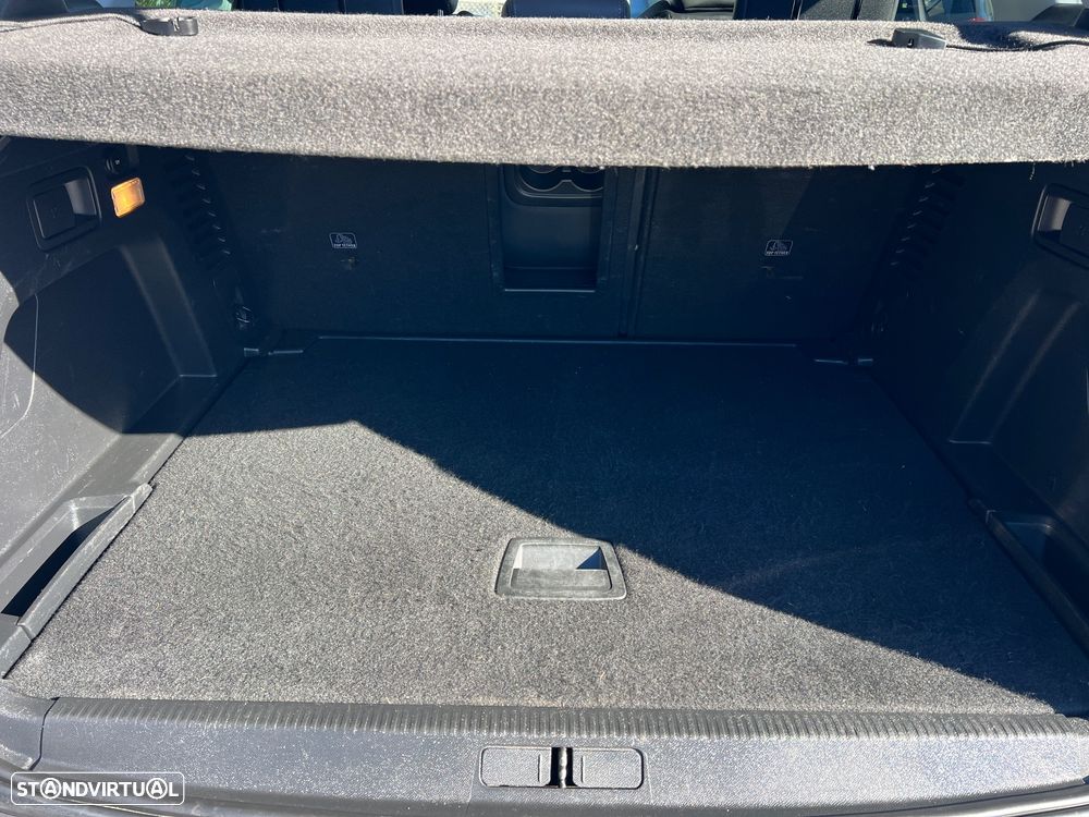 Peugeot 3008 1.5 BlueHDi Allure - 24