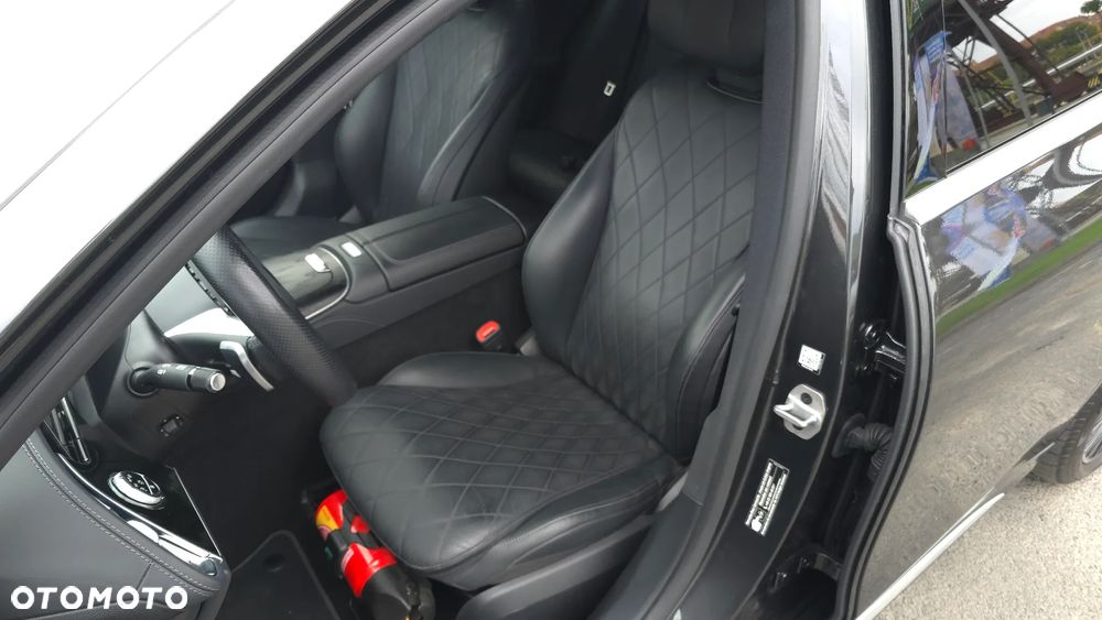 Mercedes-Benz Klasa E 220 d 4-Matic AMG - 22