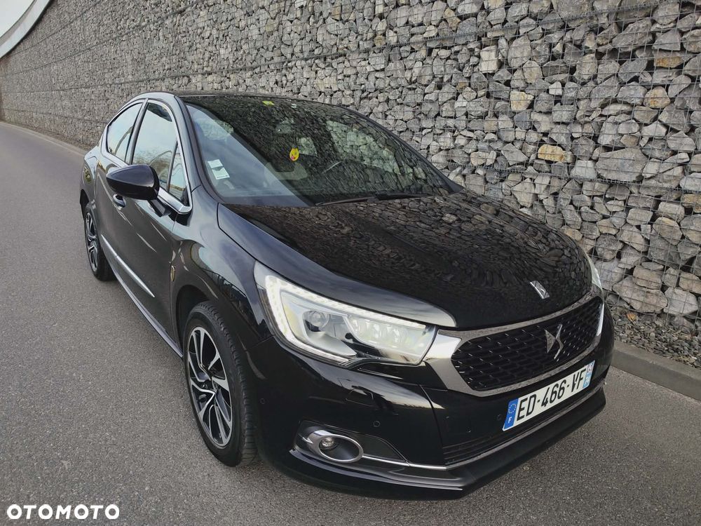 Citroën DS4 PureTech 130 Stop&Start SoChic - 2