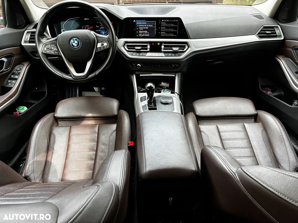 BMW Seria 3 320e Aut. Luxury Line - 10