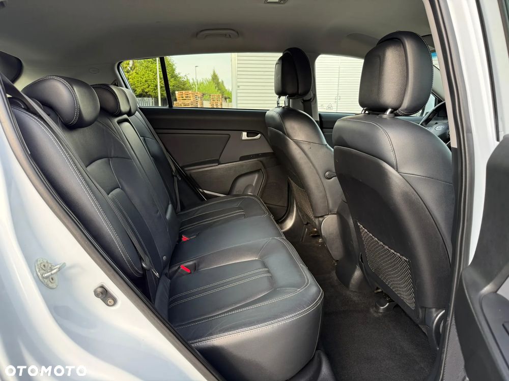 Kia Sportage 2.0 CRDI XL - 17