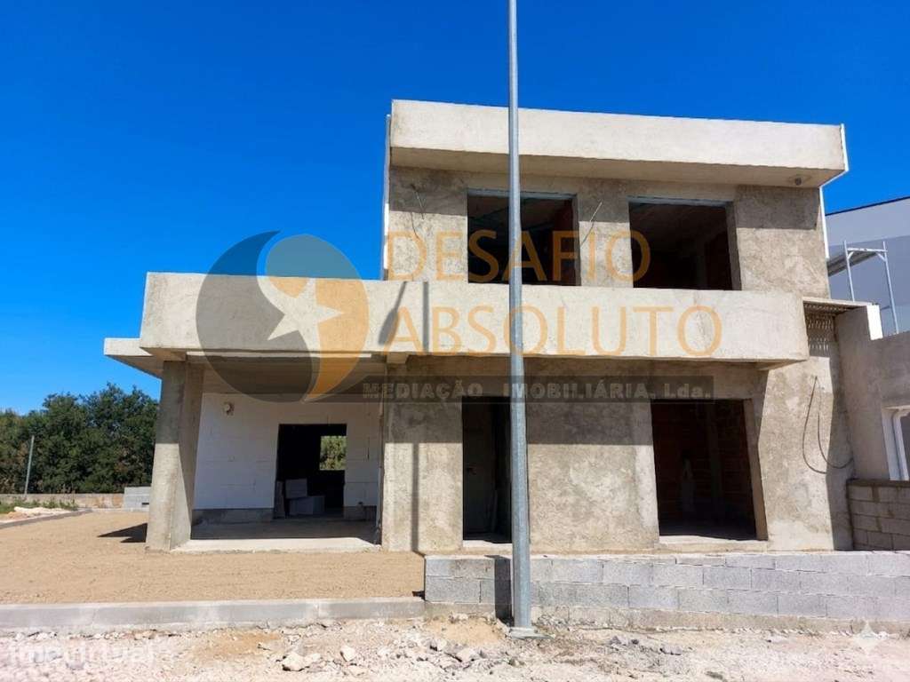 Moradia Geminada T3 c/ Piscina e Telheiro. Lagoa de Albufeira - Grande imagem: 4/24
