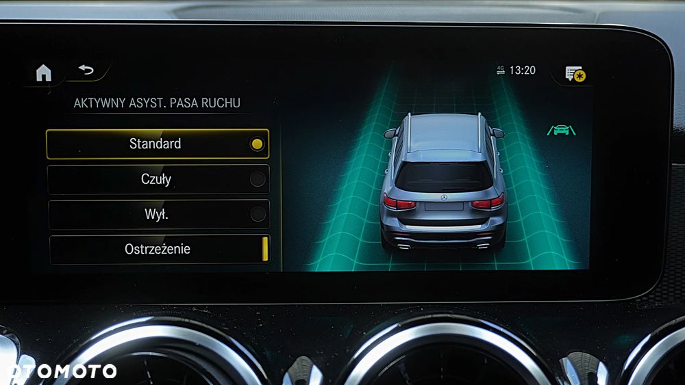 Mercedes-Benz GLB 200 7G-DCT - 27