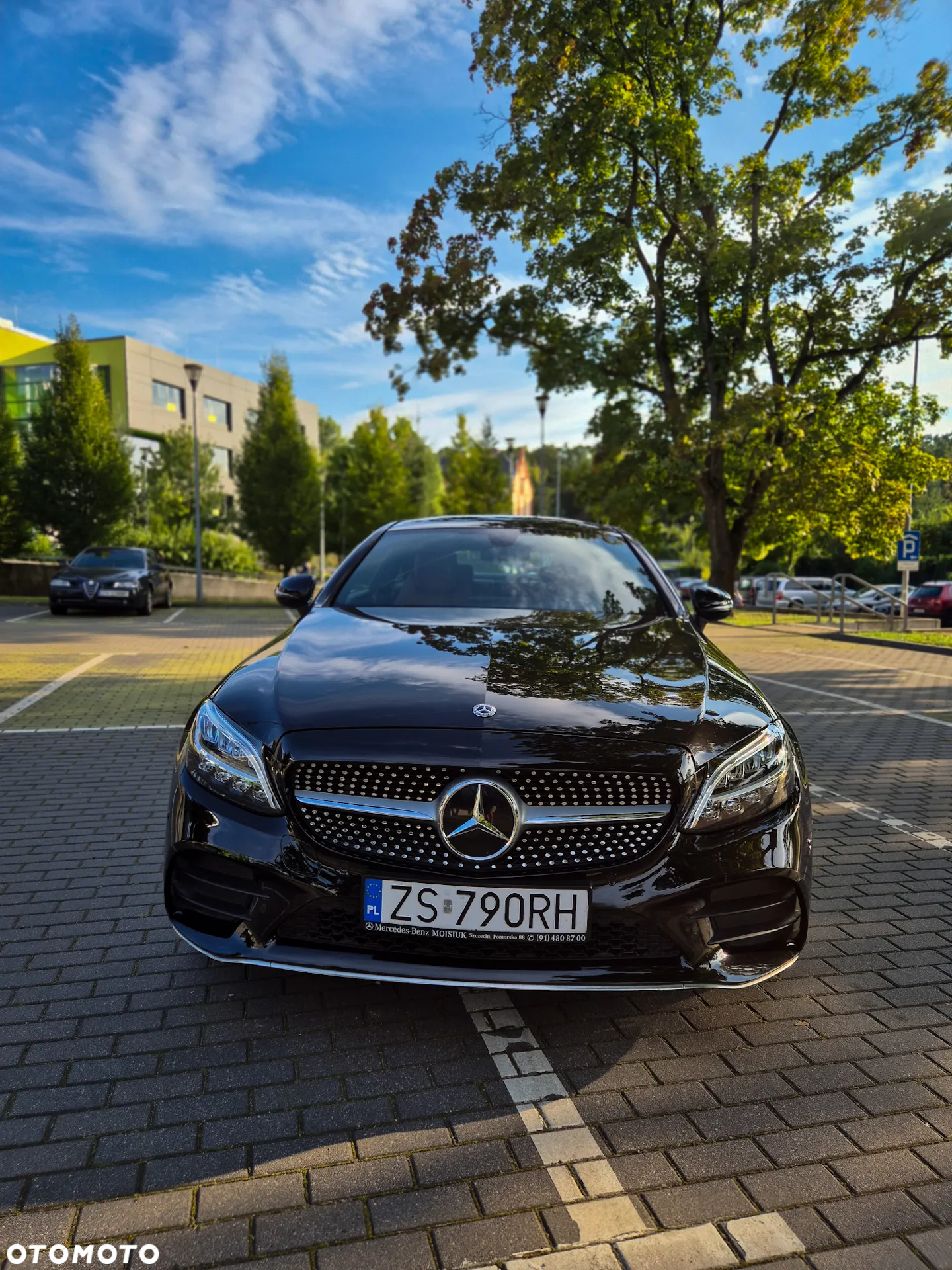 Mercedes-Benz Klasa C 180 Coupe 9G-TRONIC AMG Line - 3