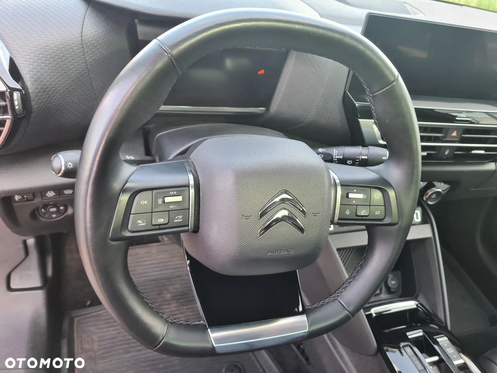 Citroën C4 EV136 50kWh Shine - 13