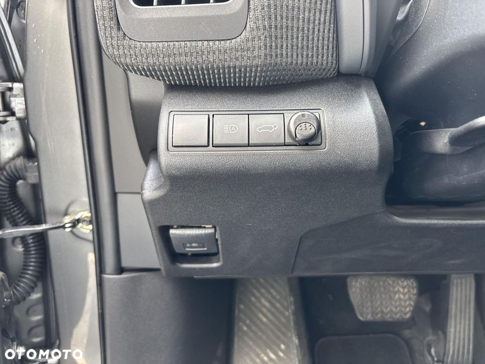 Toyota bZ4X 71.4kWh 4x4 Prestige - 18