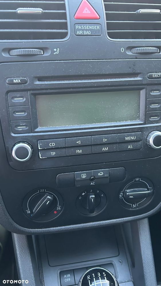 Volkswagen Golf - 4