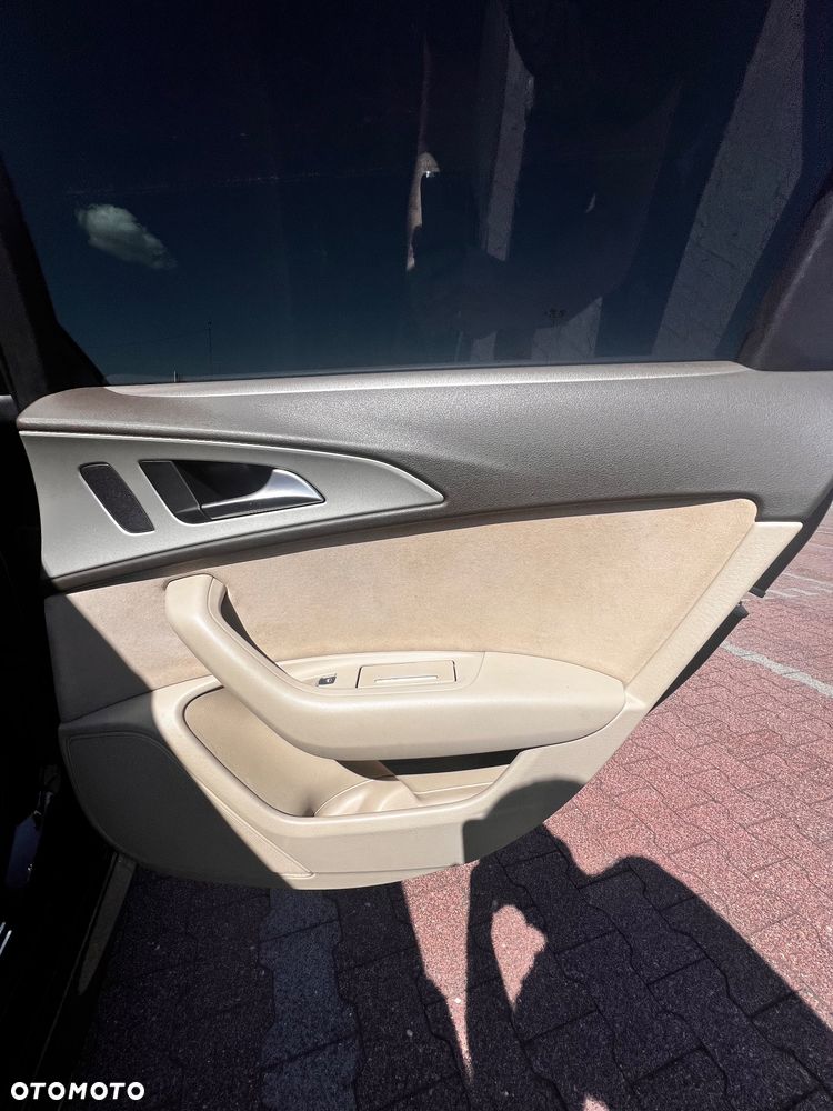 Audi A6 Avant 2.0 TDI quattro S tronic - 23