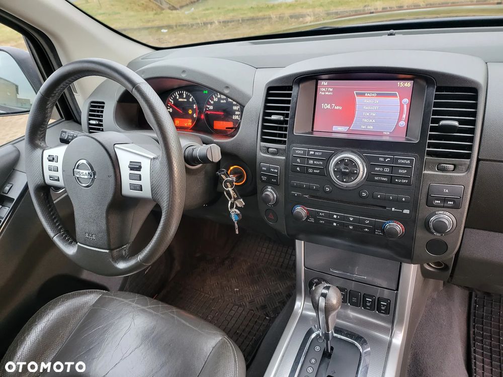 Nissan Navara 3.0 D V6 Platinum Long - 17