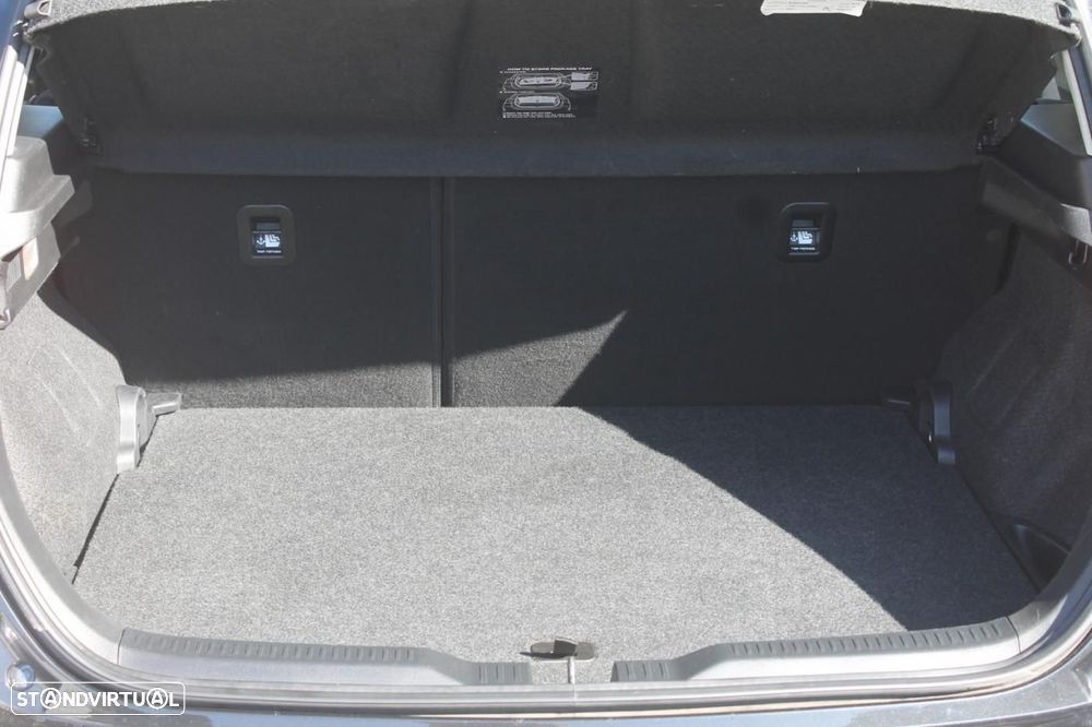 Toyota Auris 1.4 D-4D Exclusive - 36