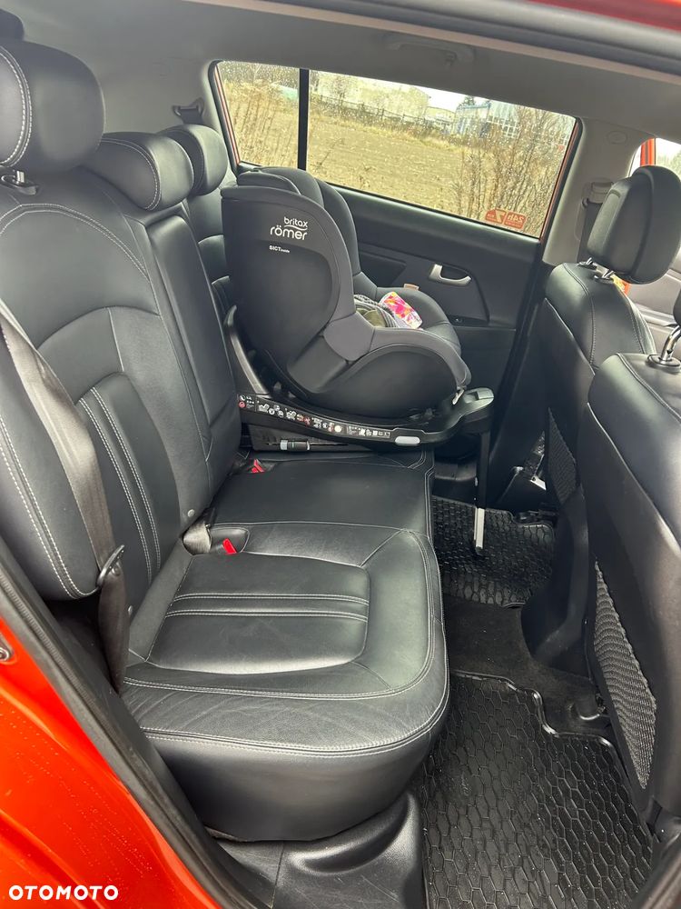 Kia Sportage 2.0 CRDI L AWD - 11