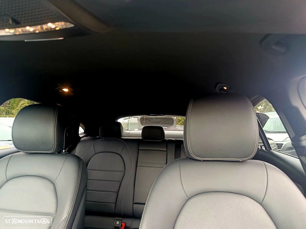 Mercedes-Benz GLC 250 d 4Matic 9G-TRONIC AMG Line - 26