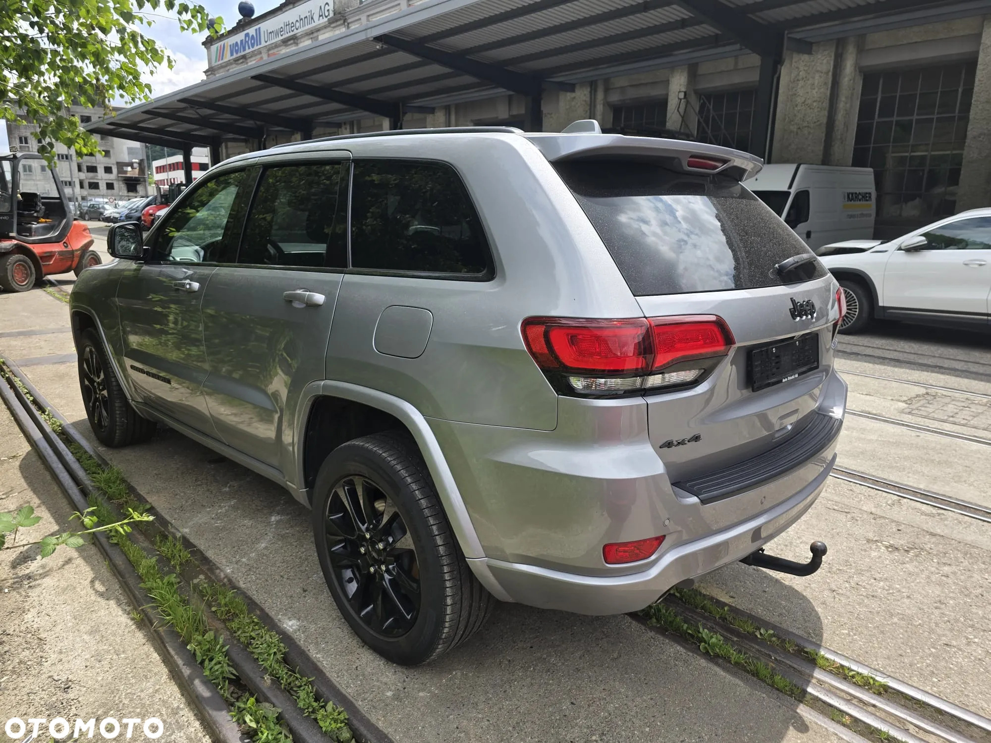 Jeep Grand Cherokee - 3