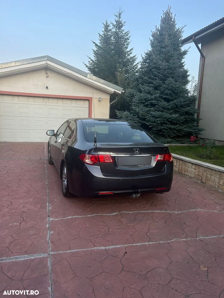 Honda Accord 2.2 i-DTEC Executive Navig - 3