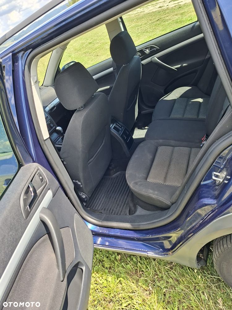 Skoda Octavia 2.0 TDI DPF Scout 4x4 - 8