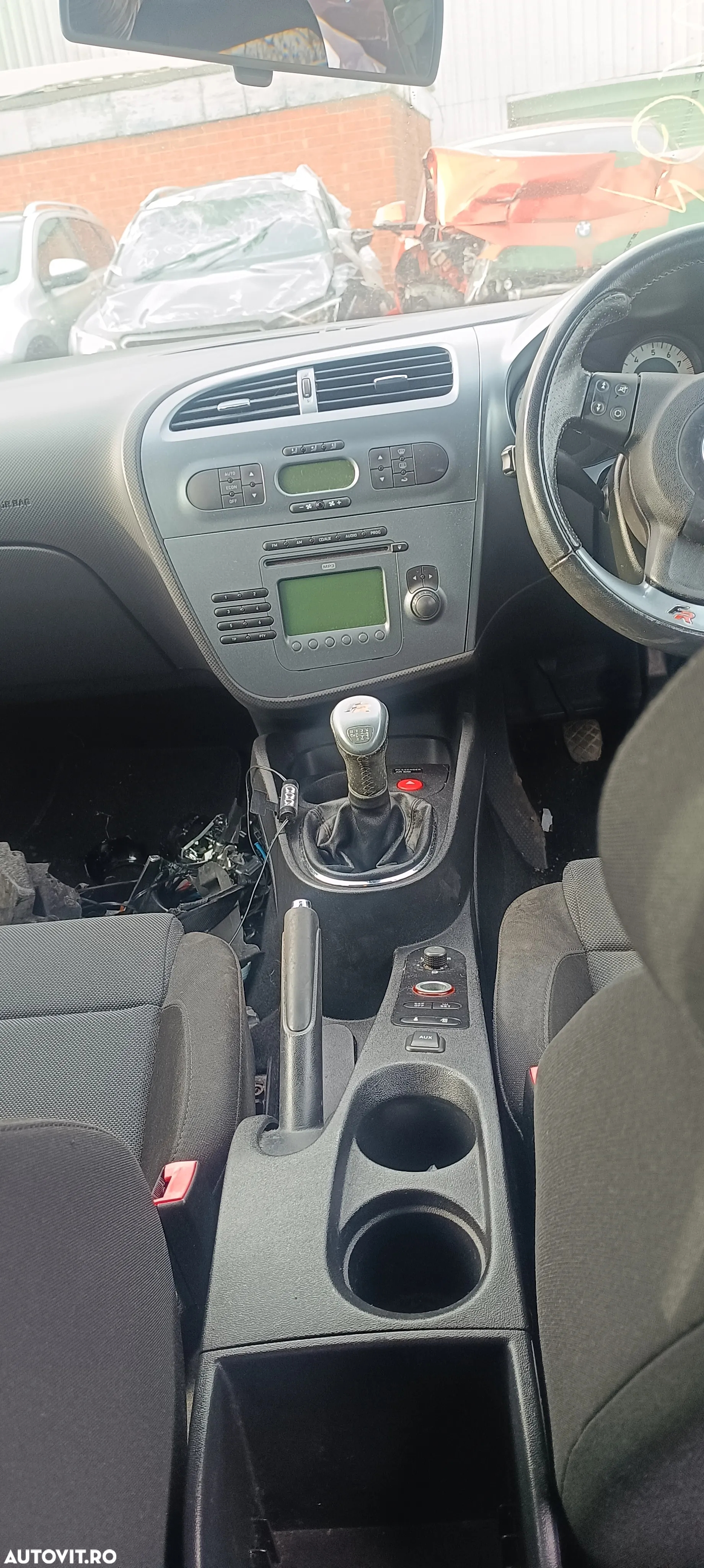 Dezmembrari / Dezmembrez Seat Leon 2.0 BWA cutie JLZ culoare LC9Z - 11