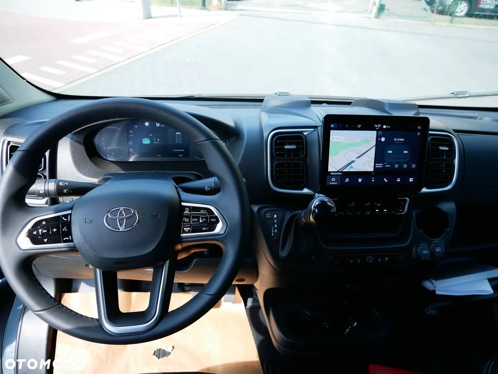 Toyota Proace MAX - 10