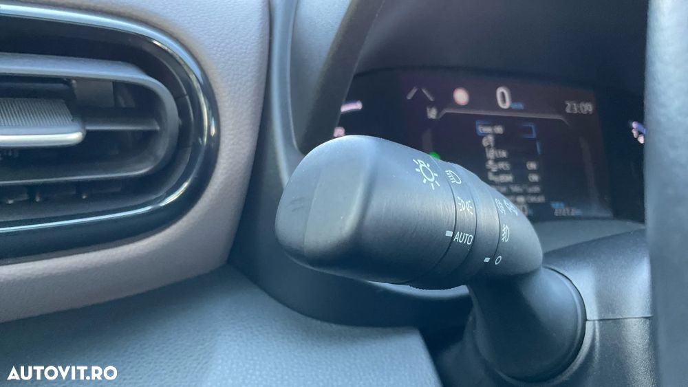 TOYOTA Yaris Cross 2022 — imagine 17
