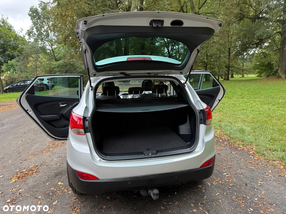 Hyundai ix35 2.0 CRDi 4WD Automatik Premium - 27