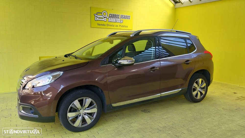 Peugeot 2008 1.2 VTi Allure - 3