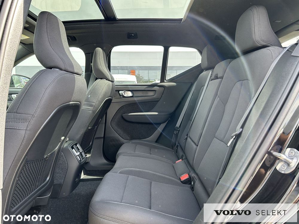 Volvo XC 40 - 33