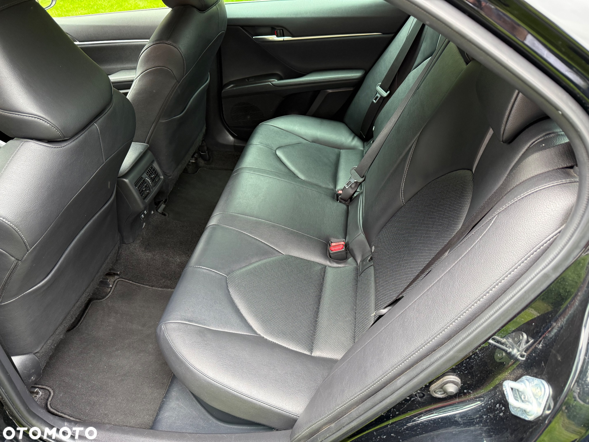 Toyota Camry 2.5 Hybrid Executive CVT - 25